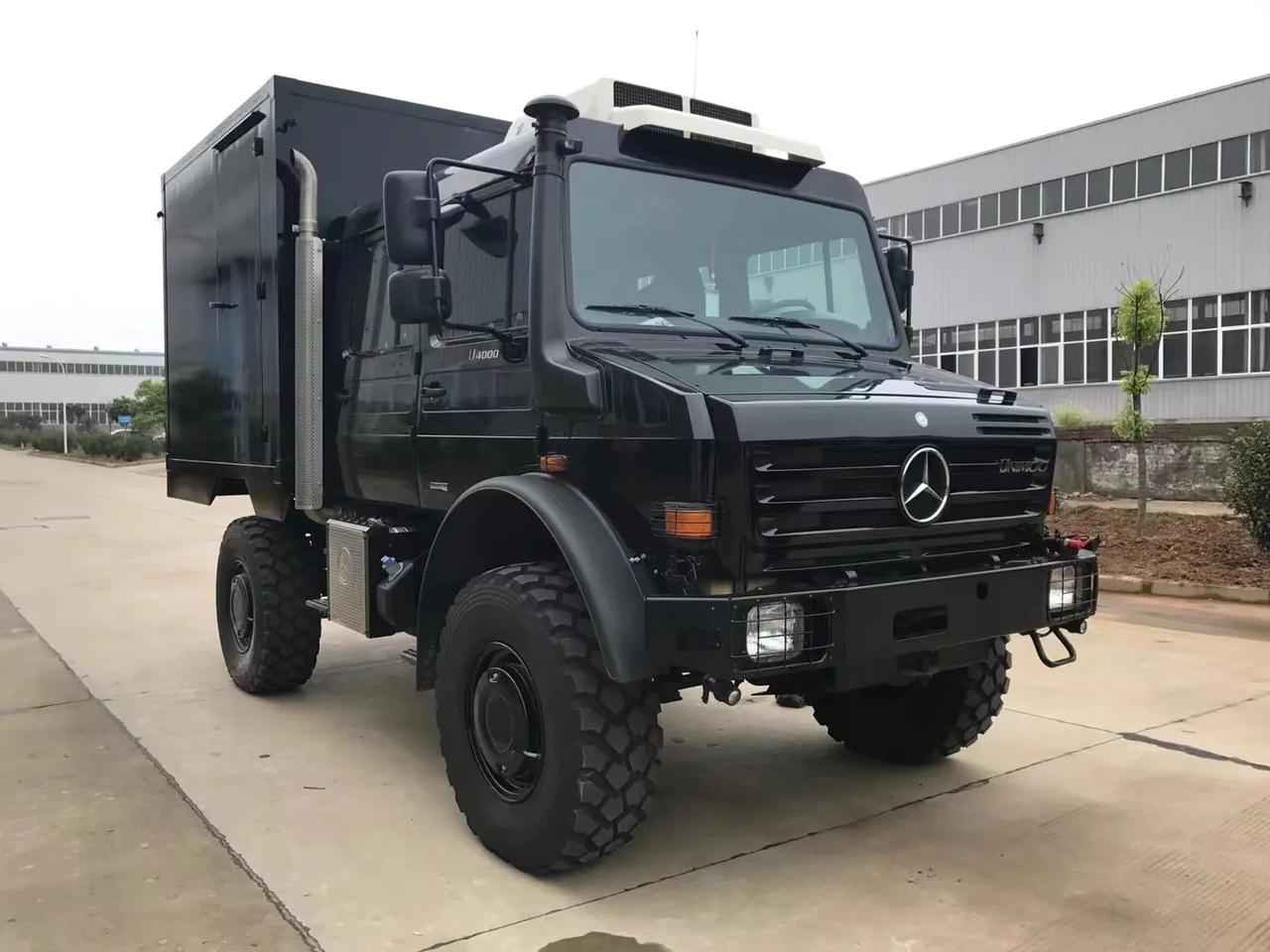 乌尼莫克双排二手车相当于底盘车