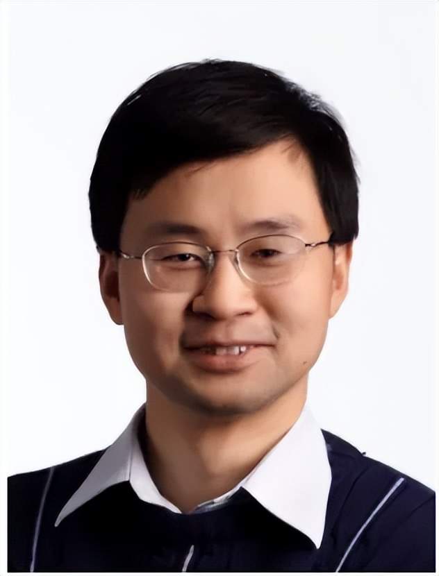 lieber院士课题组从事博士后研究;2004年至今在美国威斯康星大学