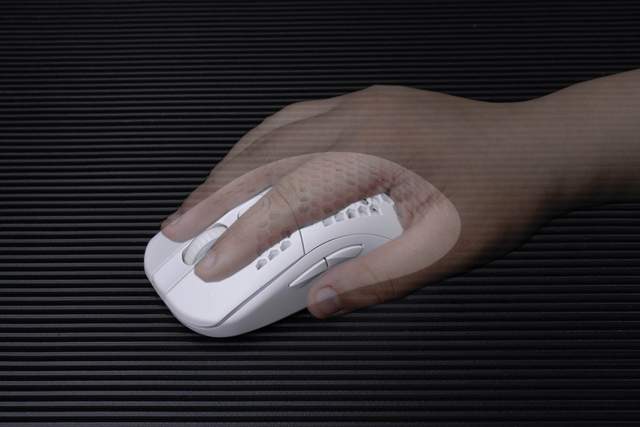 看着舒服，用着得劲，TT无线键鼠打造极简桌面好物