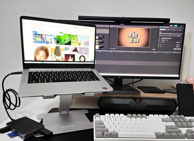 小巧便携多功能，10Gbps 十合一硬盘盒扩展坞：打工人的办公利器