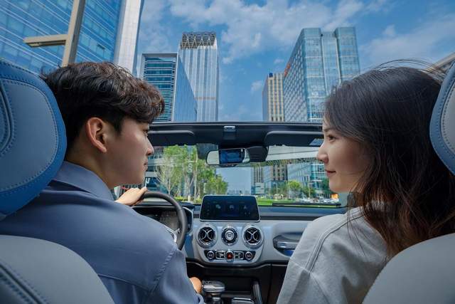 BJ40再出“王炸”款，新版“城市猎人”起售15.98万元