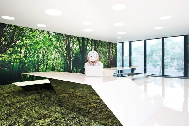 偷渡到境外实施诈骗，可能涉及的“两大类罪名”及量刑法条分析