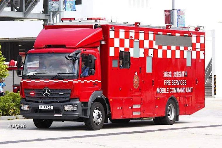 经典车欣赏～奔驰 香港消防车 atego 流动指挥车 fsd