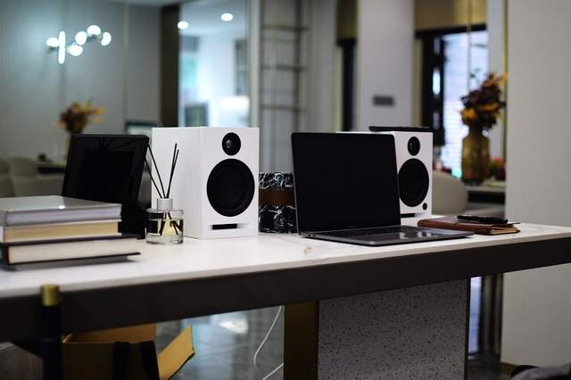 艾特铭客X30 100W 高保真有源立体声音箱