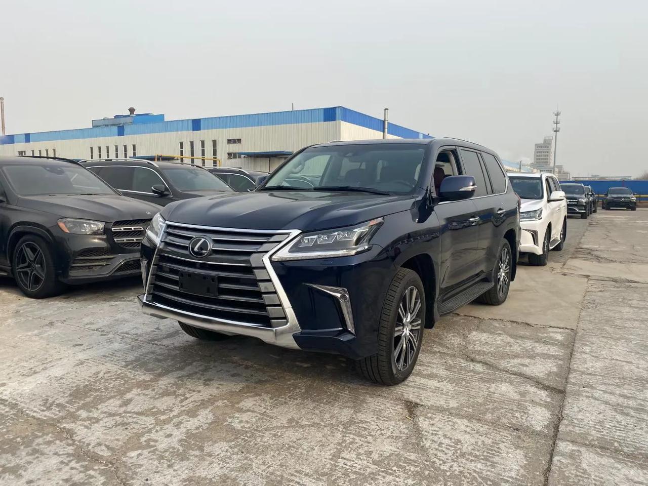 汽车届的理财产品 大哥的座驾 雷克萨斯5700__懂车帝