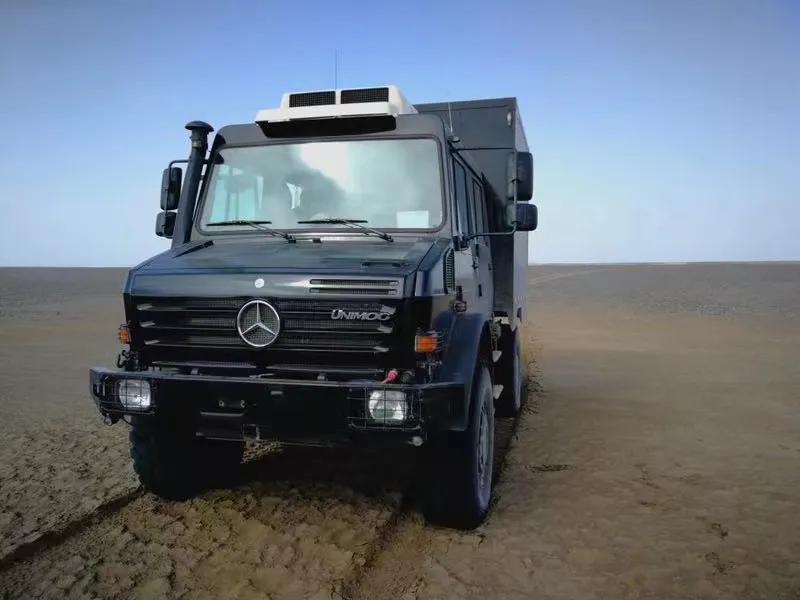 乌尼莫克双排二手车相当于底盘车