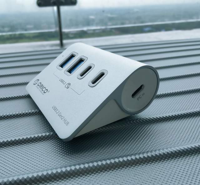 接口不够用奥睿科（ORICO）USB3.2分线器来帮你