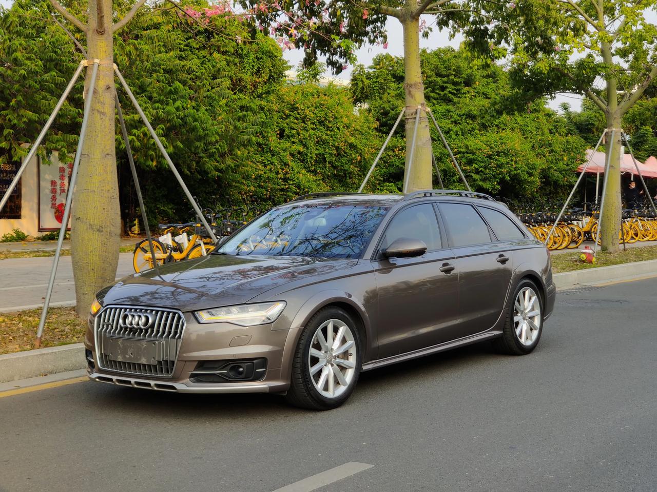 成功激活三台旅行车家用a6 allroad 性能奥迪rs4