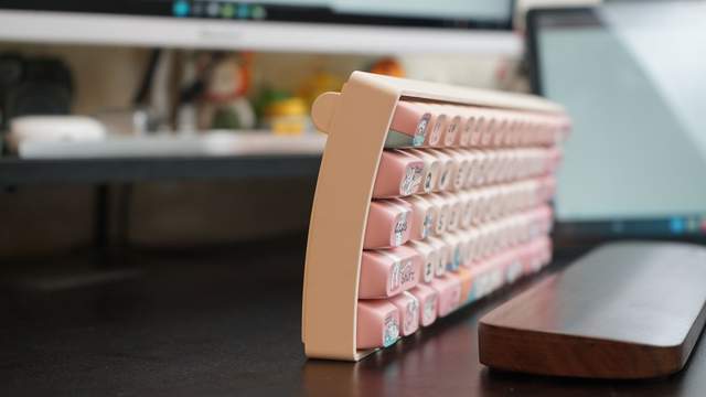 始于颜值，忠于体验！好看又好用非属洛斐小翘机械键盘莫属