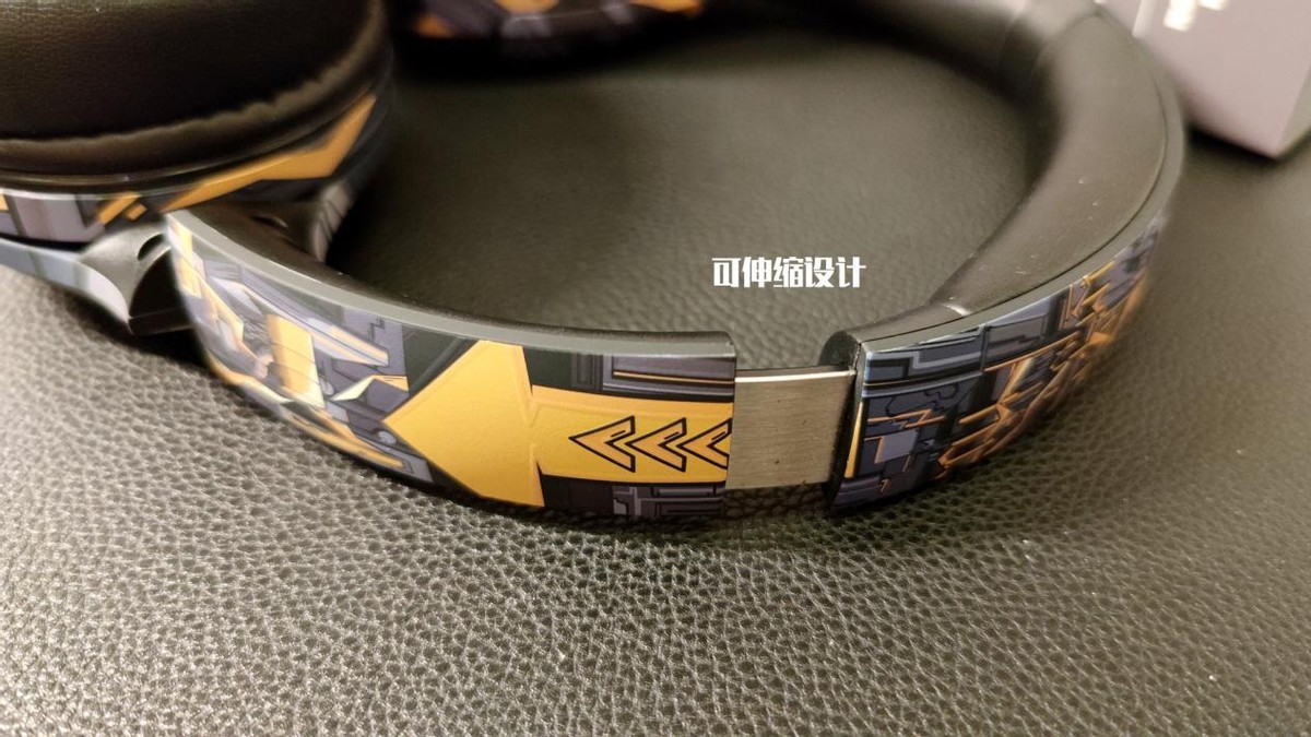 颜值超高而且可便携折叠的高保真深海之声蓝牙耳机