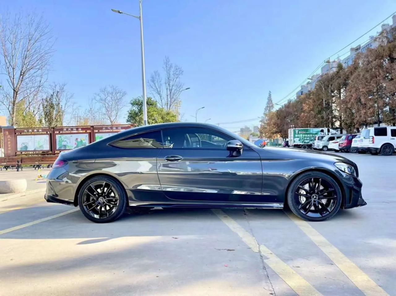 3299w21年奔驰amgc45