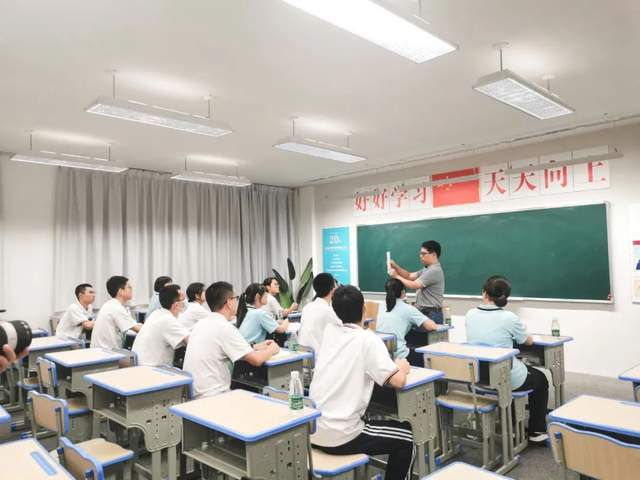 75444f97b2bc439a9dcb4ca5bc0fe582~tplv-tt-shrink:640:0.image