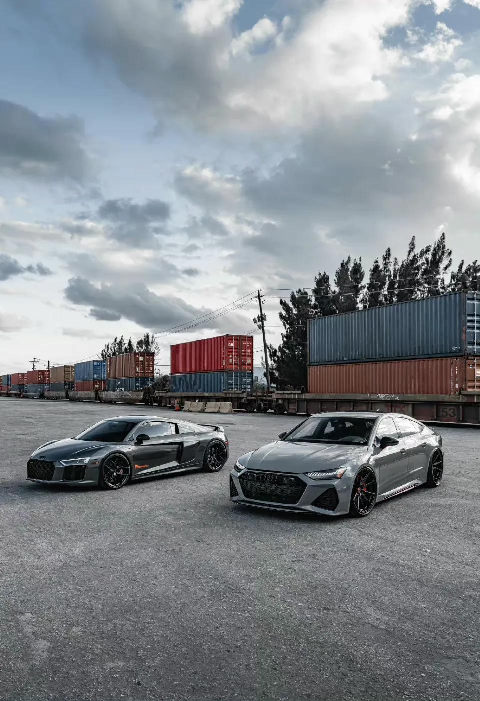 选择时间到奥迪rs7奥迪r8颜值性能完美在线你选哪台