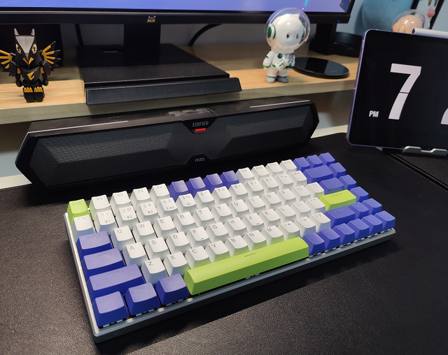 打造高性价比简约无线桌搭，雷柏电竞三件套体验