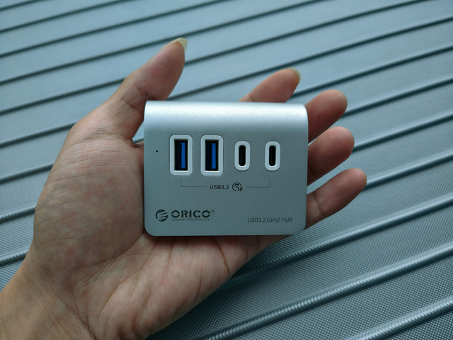 接口不够用奥睿科（ORICO）USB3.2分线器来帮你