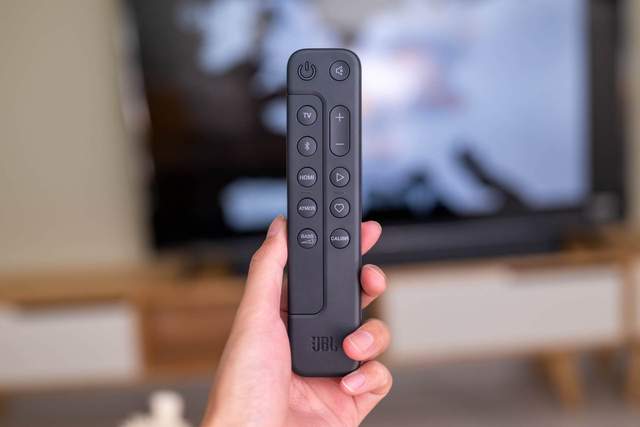 真正的物理外挂！让观影体验再提升，JBL RAB 300体验