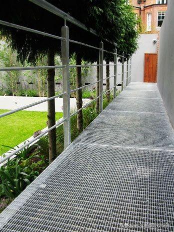 景观设计|玻璃钢模压格栅庭院(一)1.喜欢现代感,铺装路面带