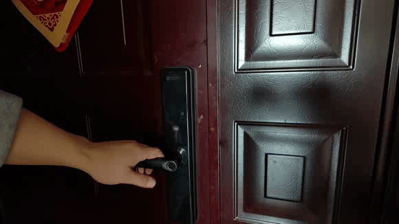 几百块的黑科技指纹锁，小K士727智能门锁性价比之王，方便又省心