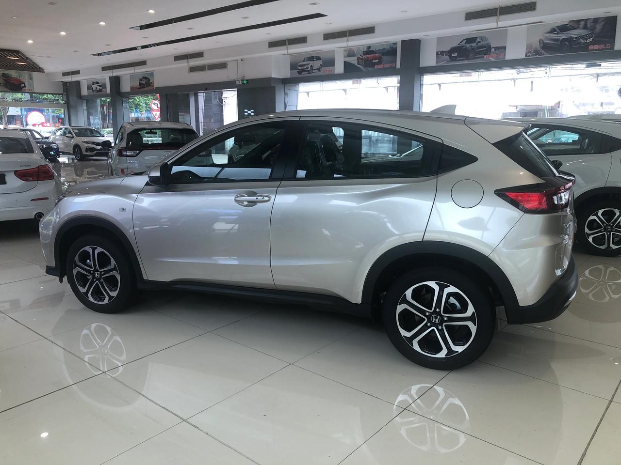 香槟金色本田xrv稀有颜色