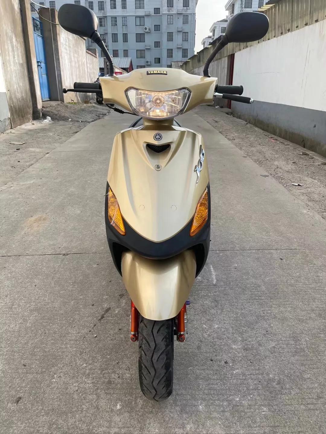 精品雅马哈款二代巧格到货,全车灯光仪表正常,发动机125cc