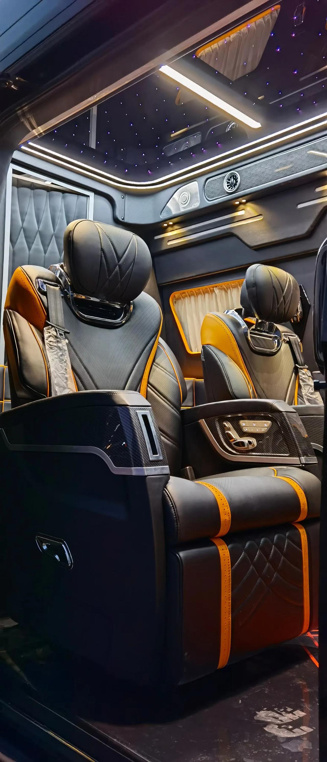 黑骑士三代 67爱马仕橙 典雅黑 锻造碳67u型沙发布局,整车