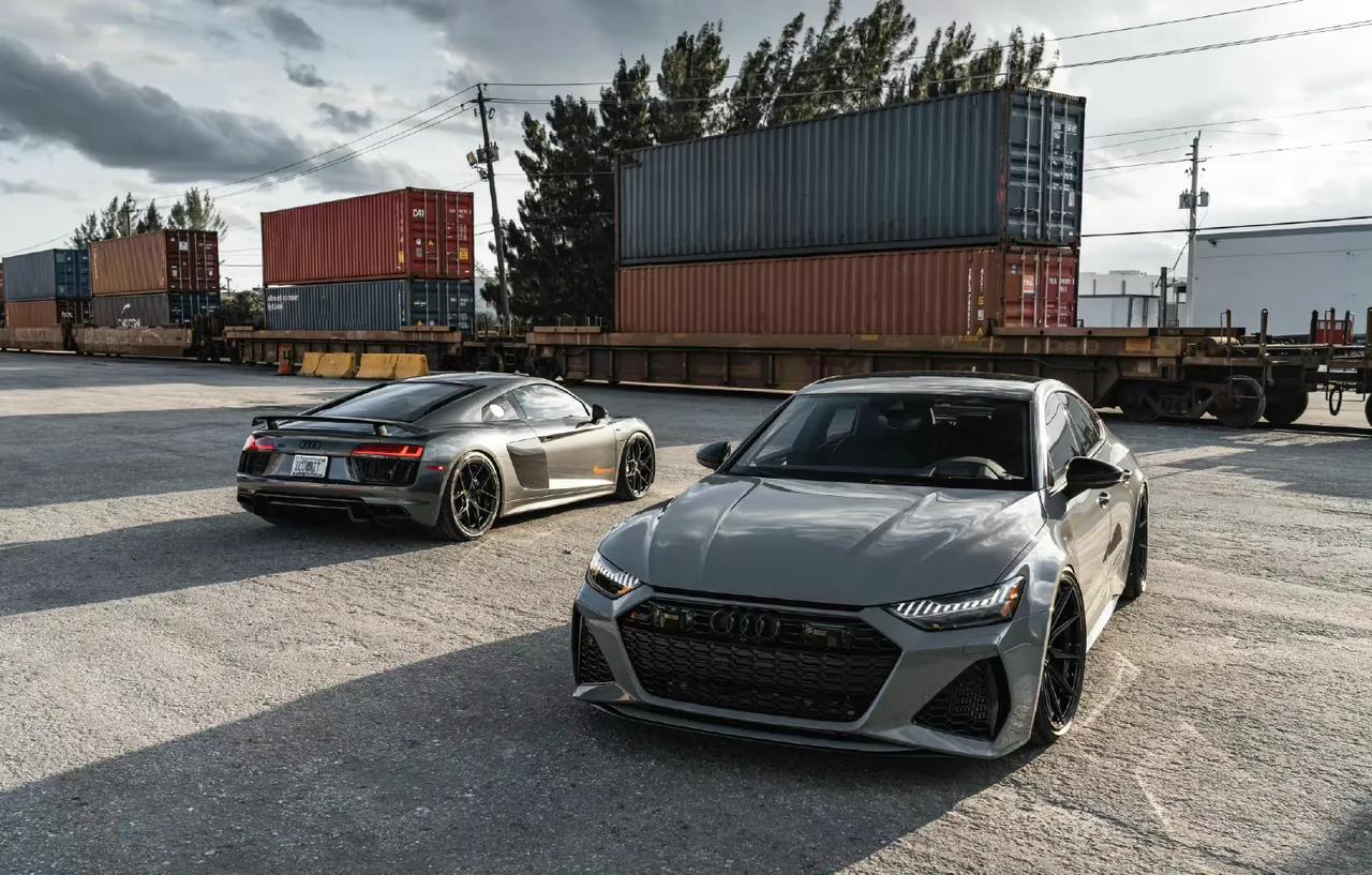 选择时间到奥迪rs7奥迪r8颜值性能完美在线你选哪台