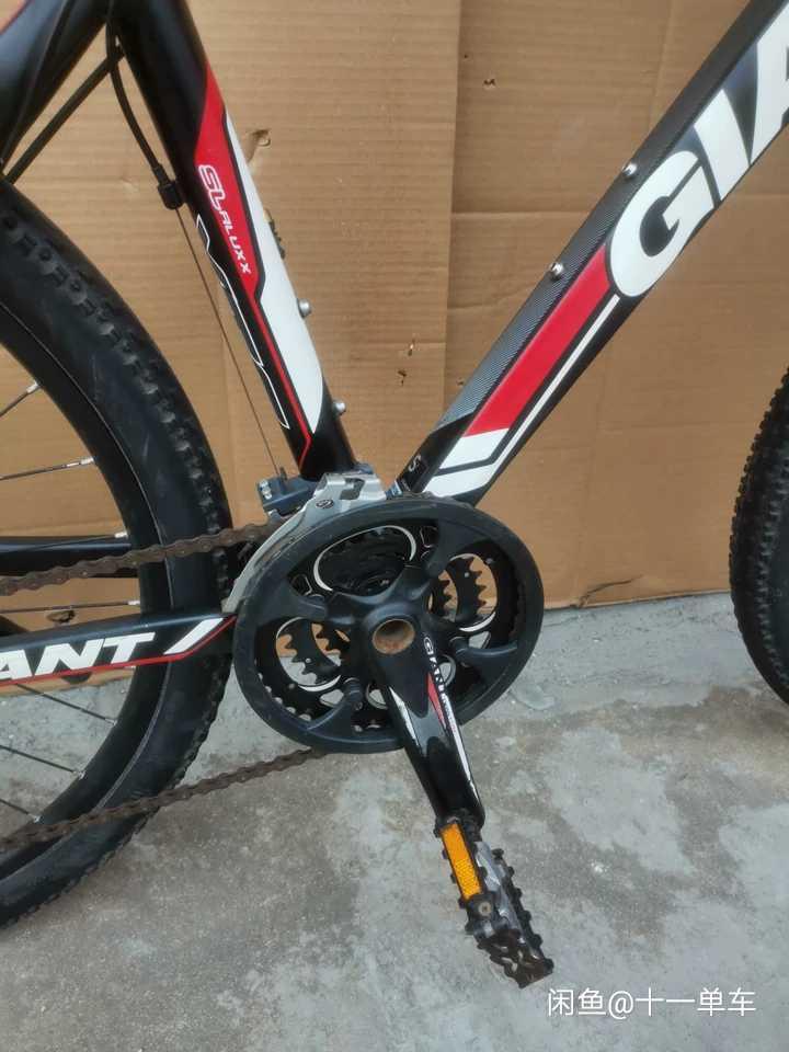 捷安特xtc750,27速油刹,铝合金车架,肩控油压可锁死前