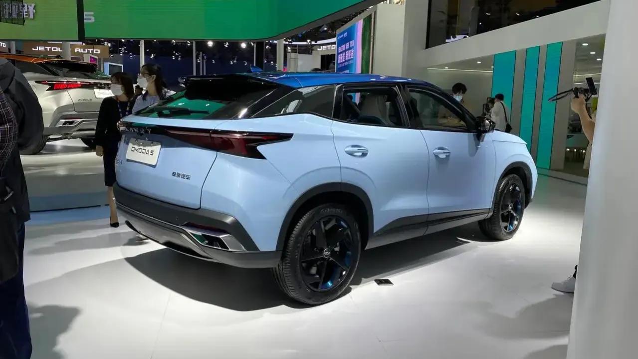 奇瑞汽车奇瑞新车xc一组美图亮瞎眼这回大家没有意见了吧