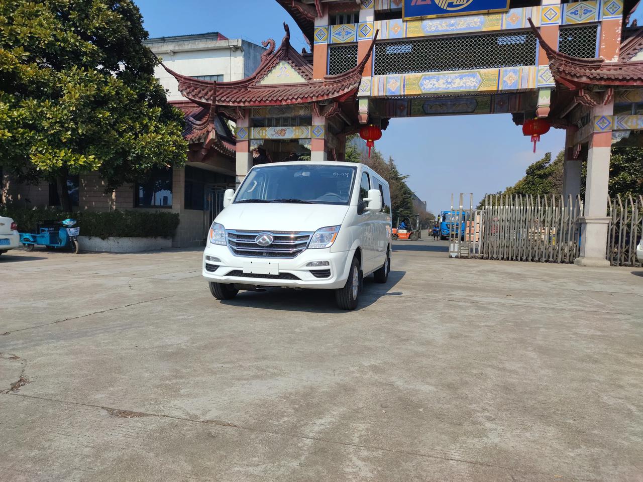 宏运旅途房车l11短轴低顶c款布局