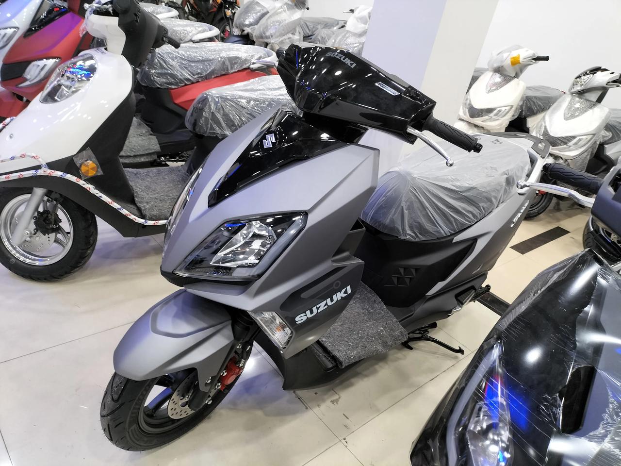 2万以内的踏板摩托车推荐#1.首选五羊本田佳御110,13_2/5页