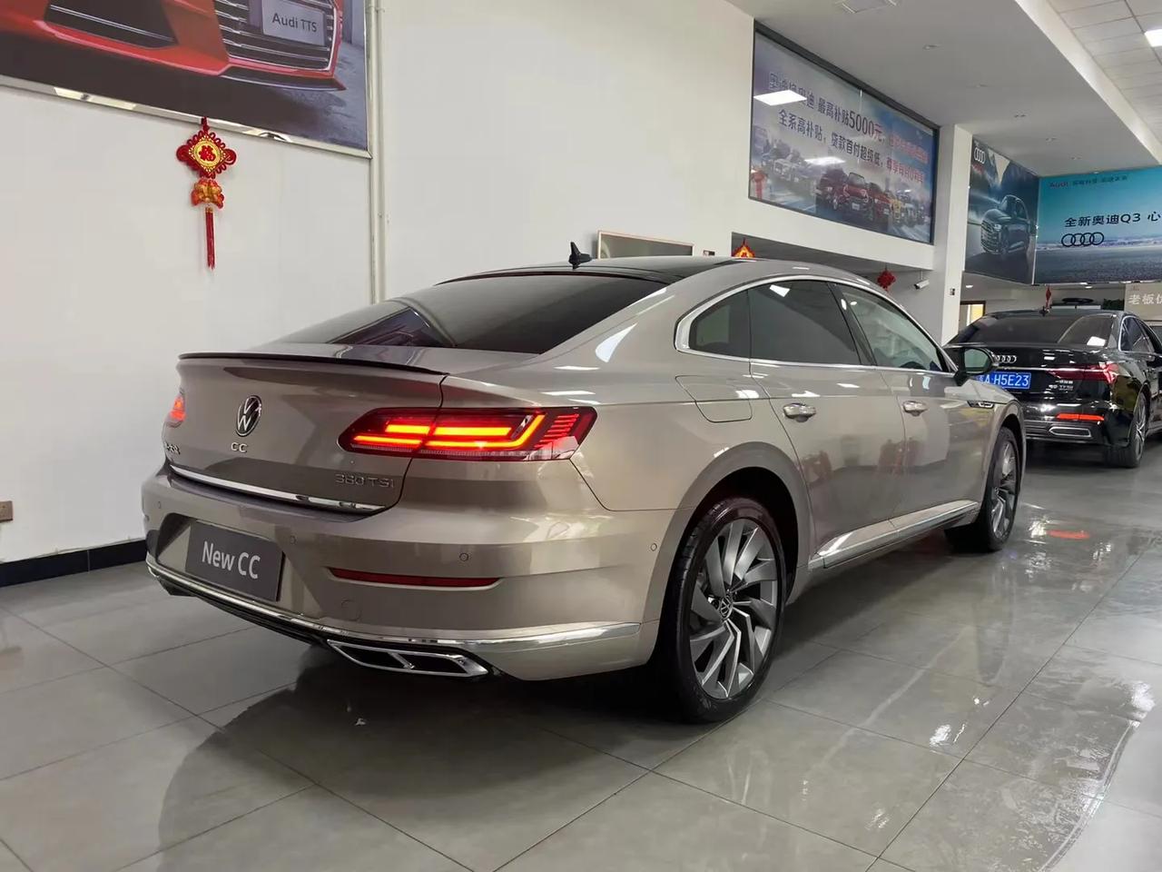 大众cc 21款380耀目版星耀金,20年11月生产,80
