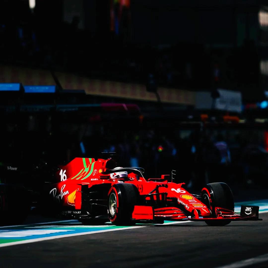 法拉利f1 16号赛车壁纸2021-12-23发布f1赛车壁纸