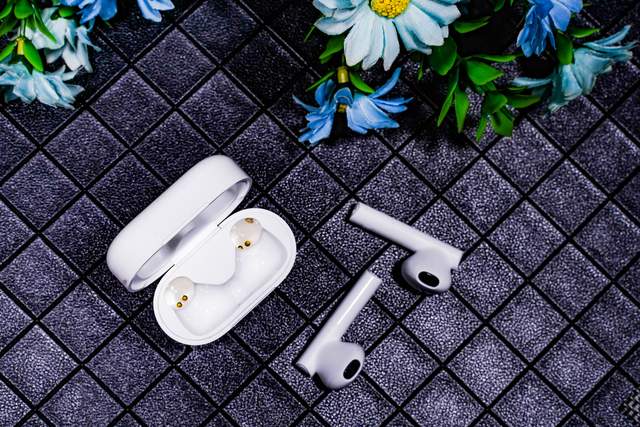 慧眼识“英雄”，老品牌英雄真无线蓝牙耳机，性价比真高