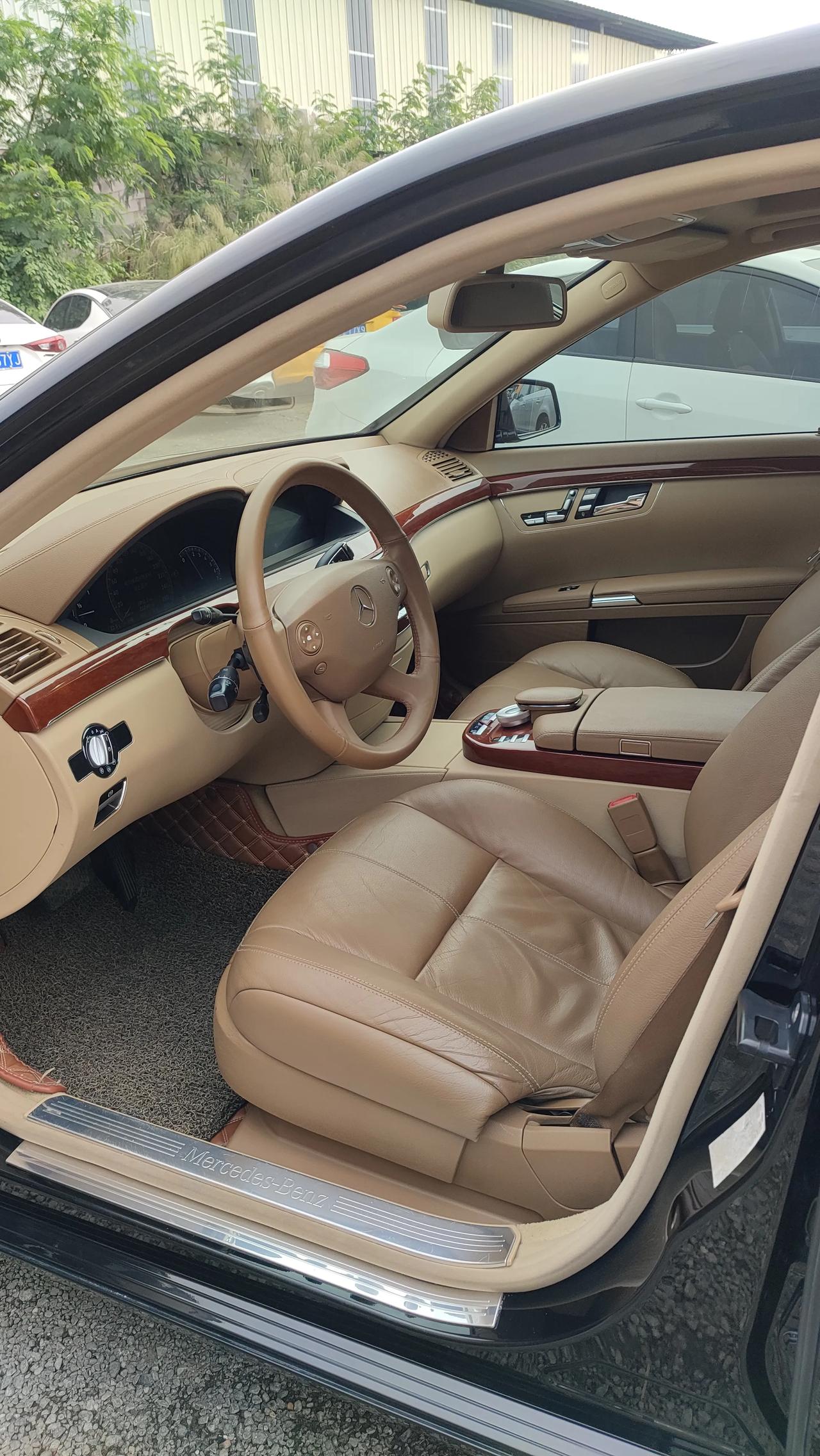 百万豪车09年奔驰s300l尊贵型新车100w30l自吸动力猛实表22万公里倒车