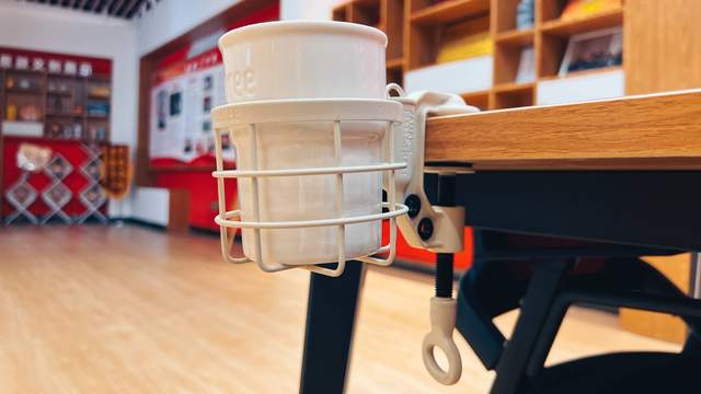 夏日限定伴侣:Lofree洛斐有范儿S桌面风扇+边角单杯套装