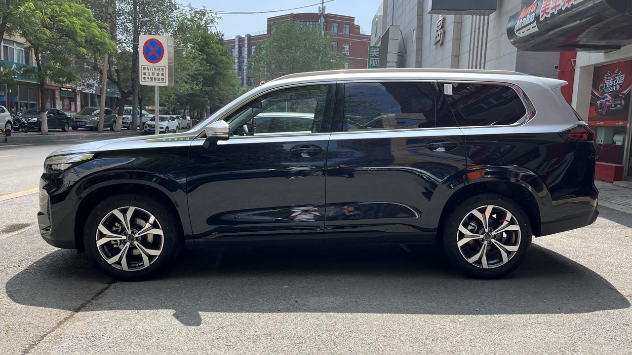 星途揽月改装揽月改色贴膜星途揽月颜色星途揽月双拼色图片2023星途