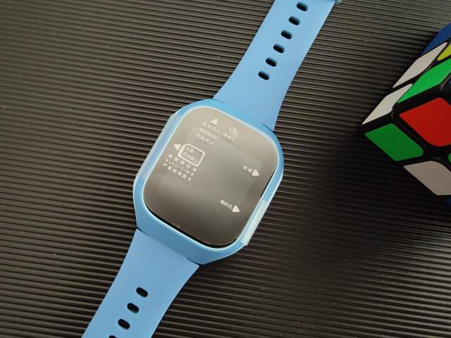 开启娃的美好小学时代，米兔儿童学习手表6C样样精通