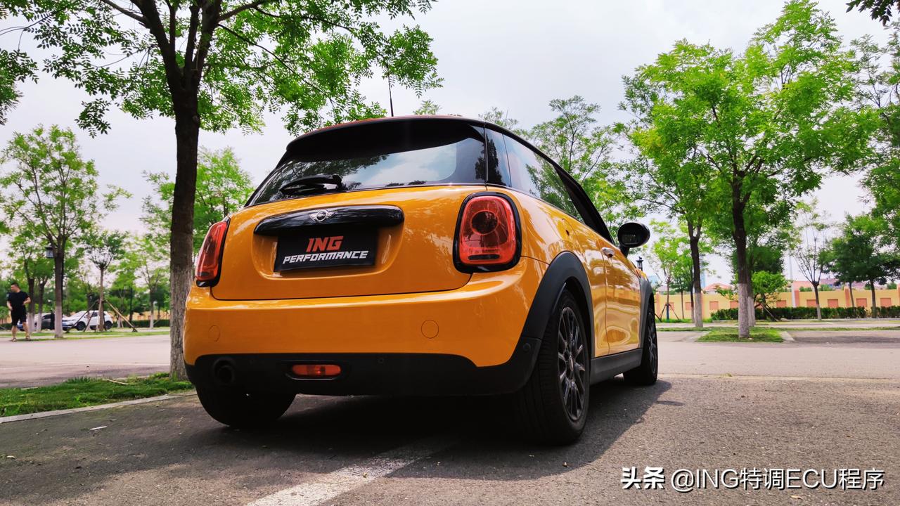 14款宝马mini cooper fun 三门1