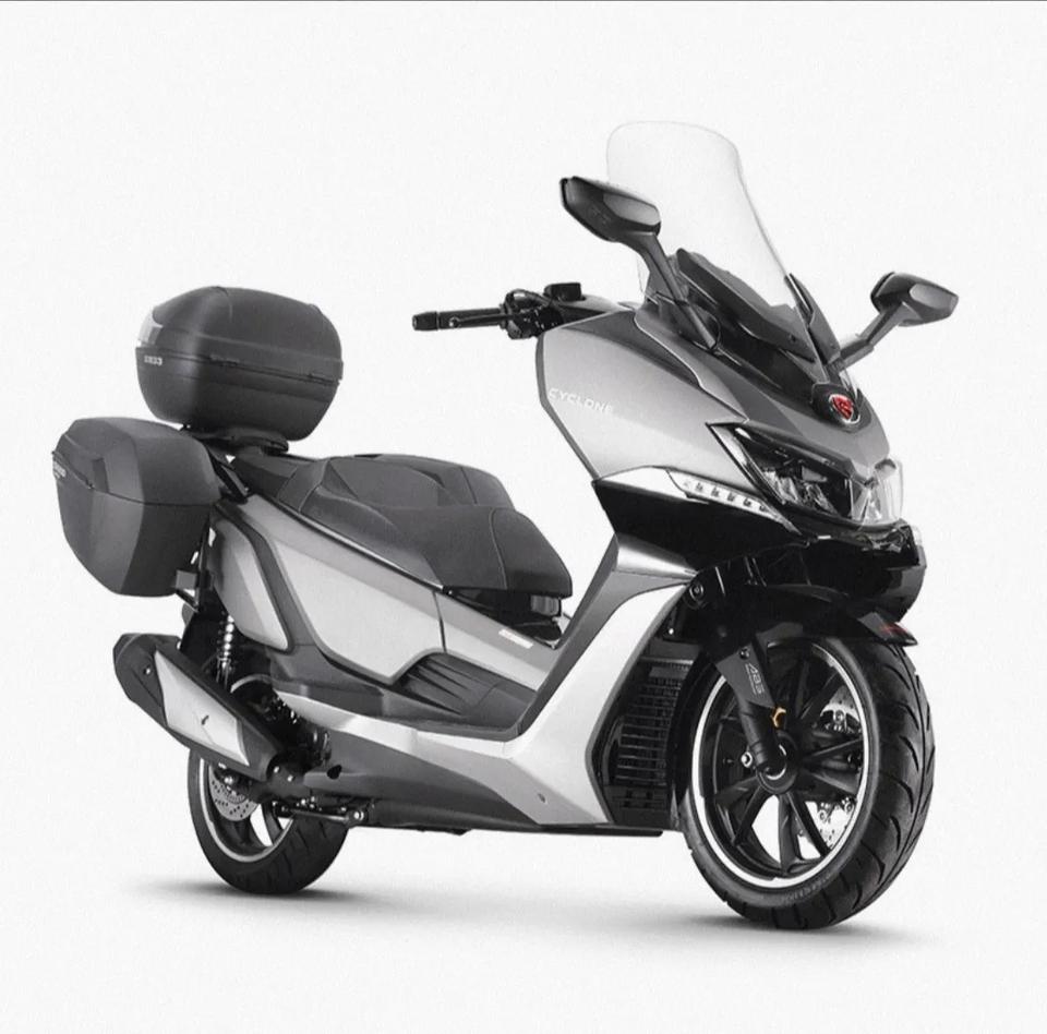 踏板摩托车250踏板250摩托车新款图片赛科龙rt1踏板车光阳赛艇ct250