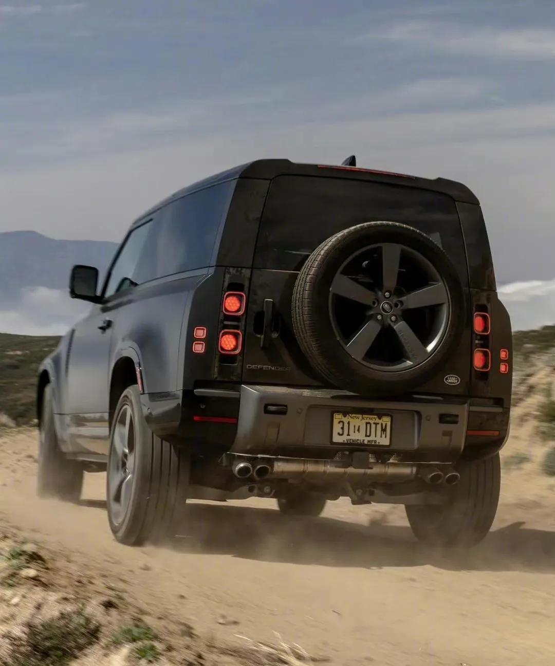 路虎卫士90v8太好看了