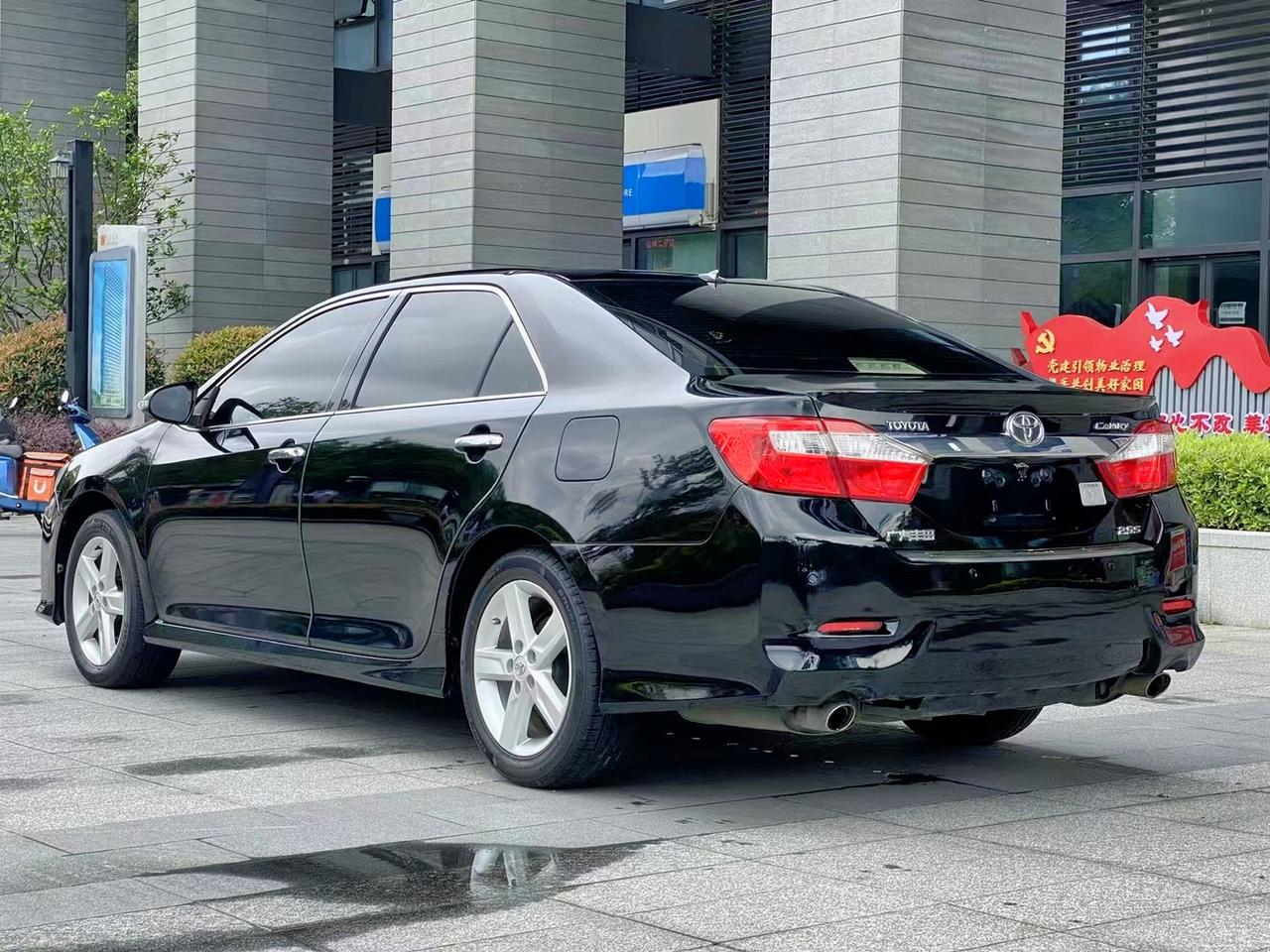 12年凯美瑞 新款凯美瑞2.0s版,2.0自动天窗,整车精品