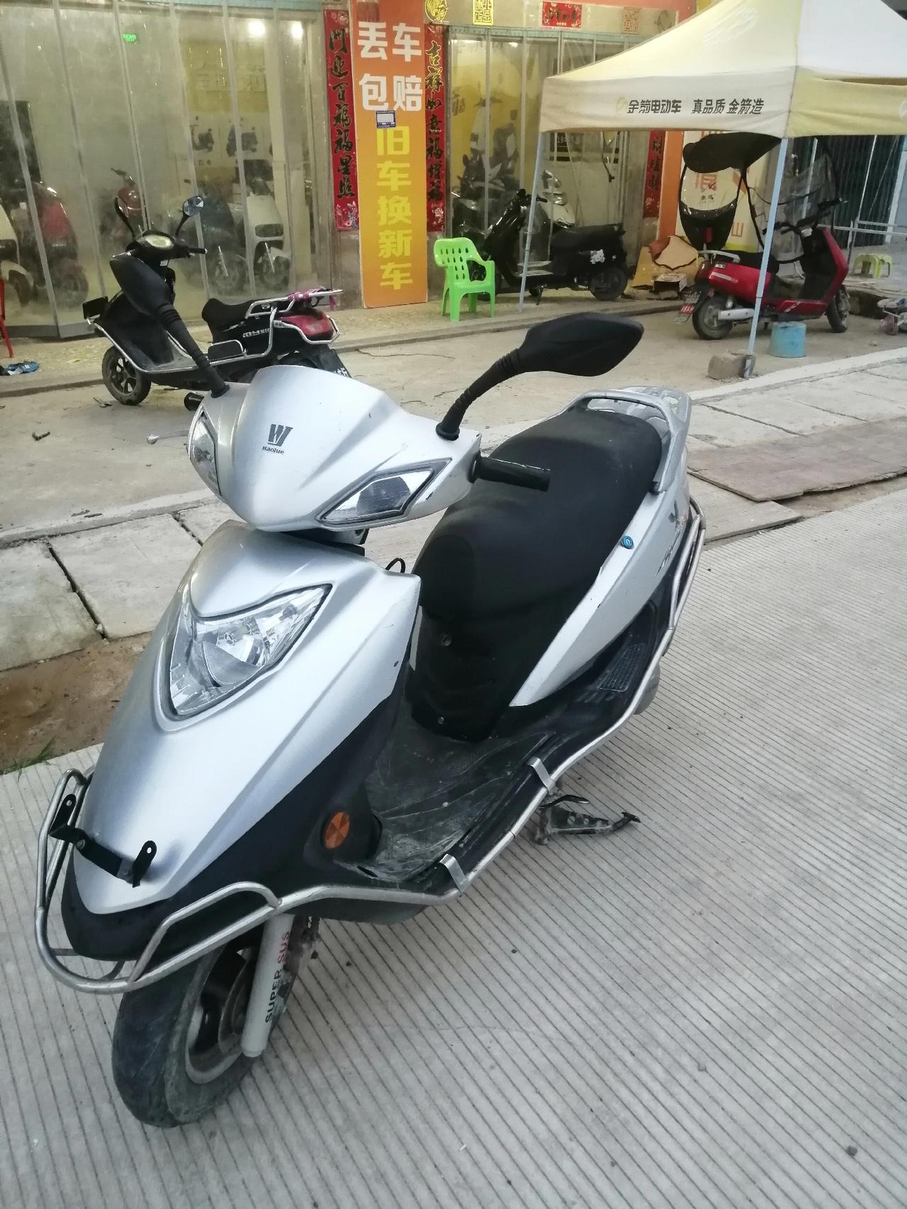 精品豪爵鹰钻125cc,声静力好,车况免嫌,关键机头全原装