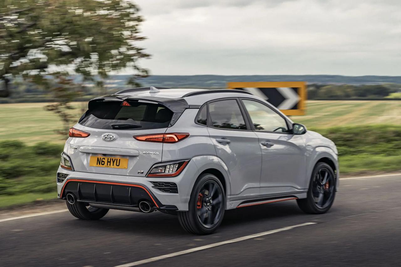 现代kona n有没有成为小钢炮的潜质呢__懂车帝