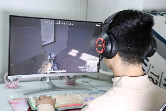 漫步者G4 S雷霆版上手体验 双模蓝牙极速体验 专为游戏发烧友而生