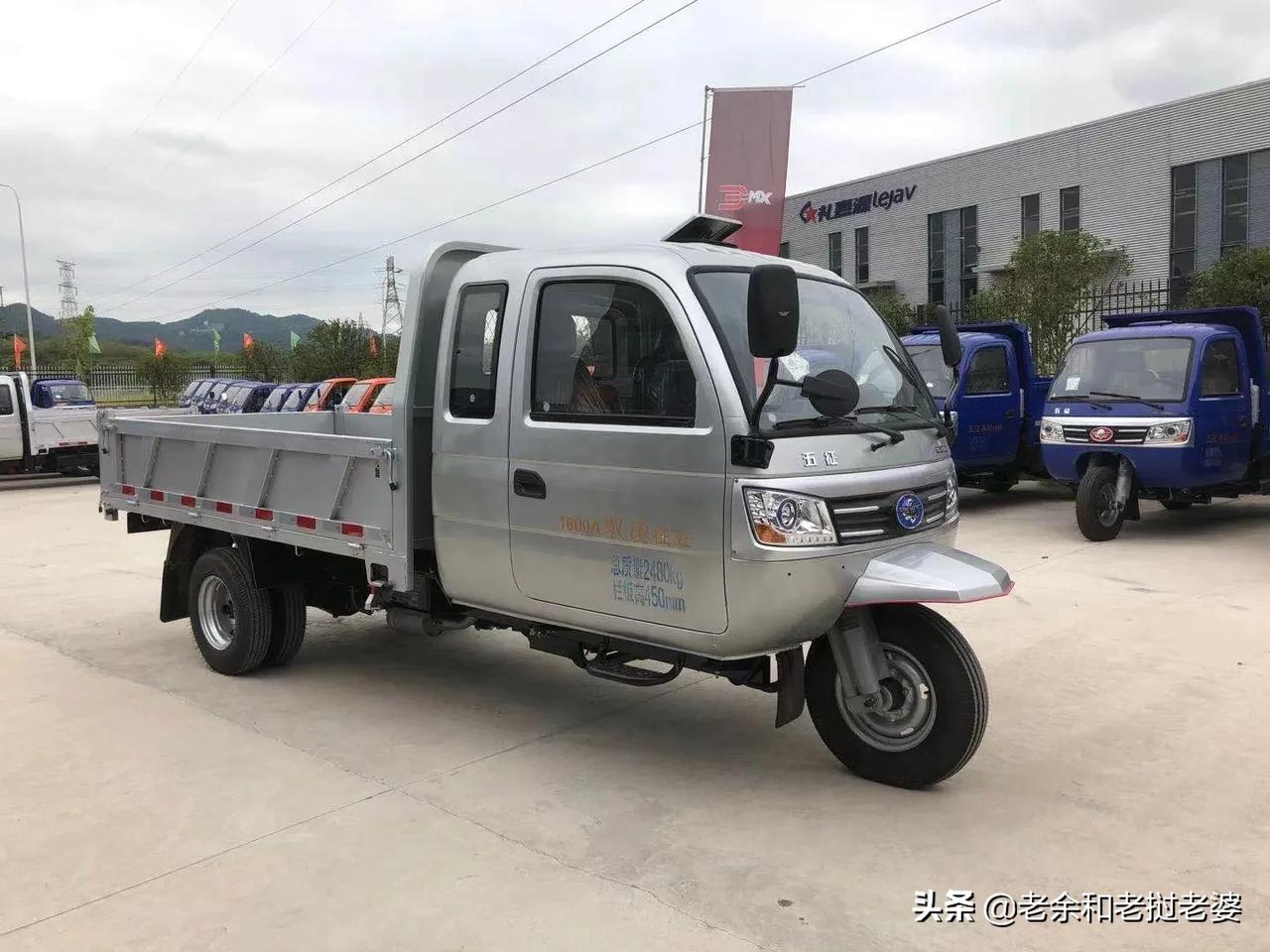 现在动不动就是柴油480  380发动机的三轮车,要么就是三轮车装五菱的