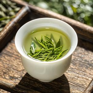 瀑布前惊喜感受磅礴 头像