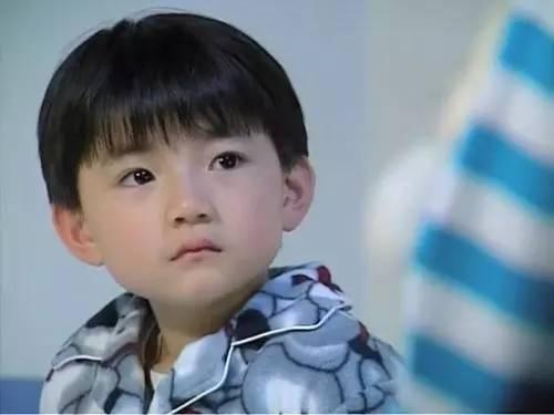 张艺兴15岁照片(张艺兴15岁照片大全)-天晟网