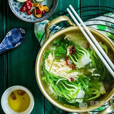 用什么浸鸡好？鱼露浸鸡的正宗做法，看完此文章你一目了然