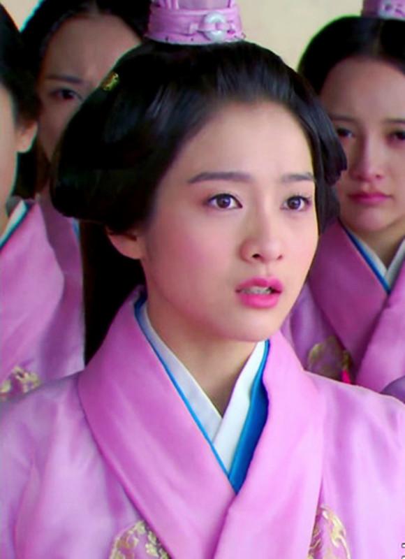 关晓彤蒋依依张雪迎(关晓彤蒋依依张雪迎一起演的戏)-天晟网