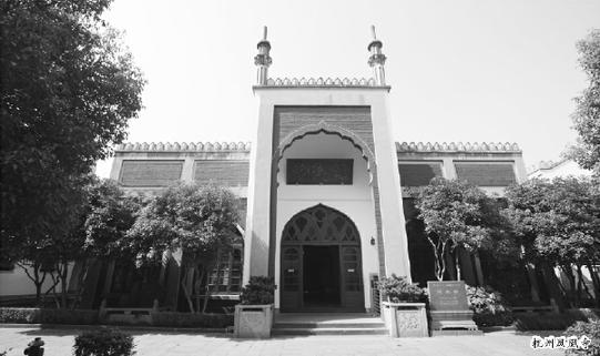 丁鹤年墓碑全文（丁鹤年墓亭图片大全）